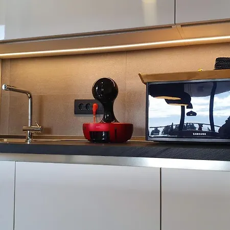 Eni Luxury